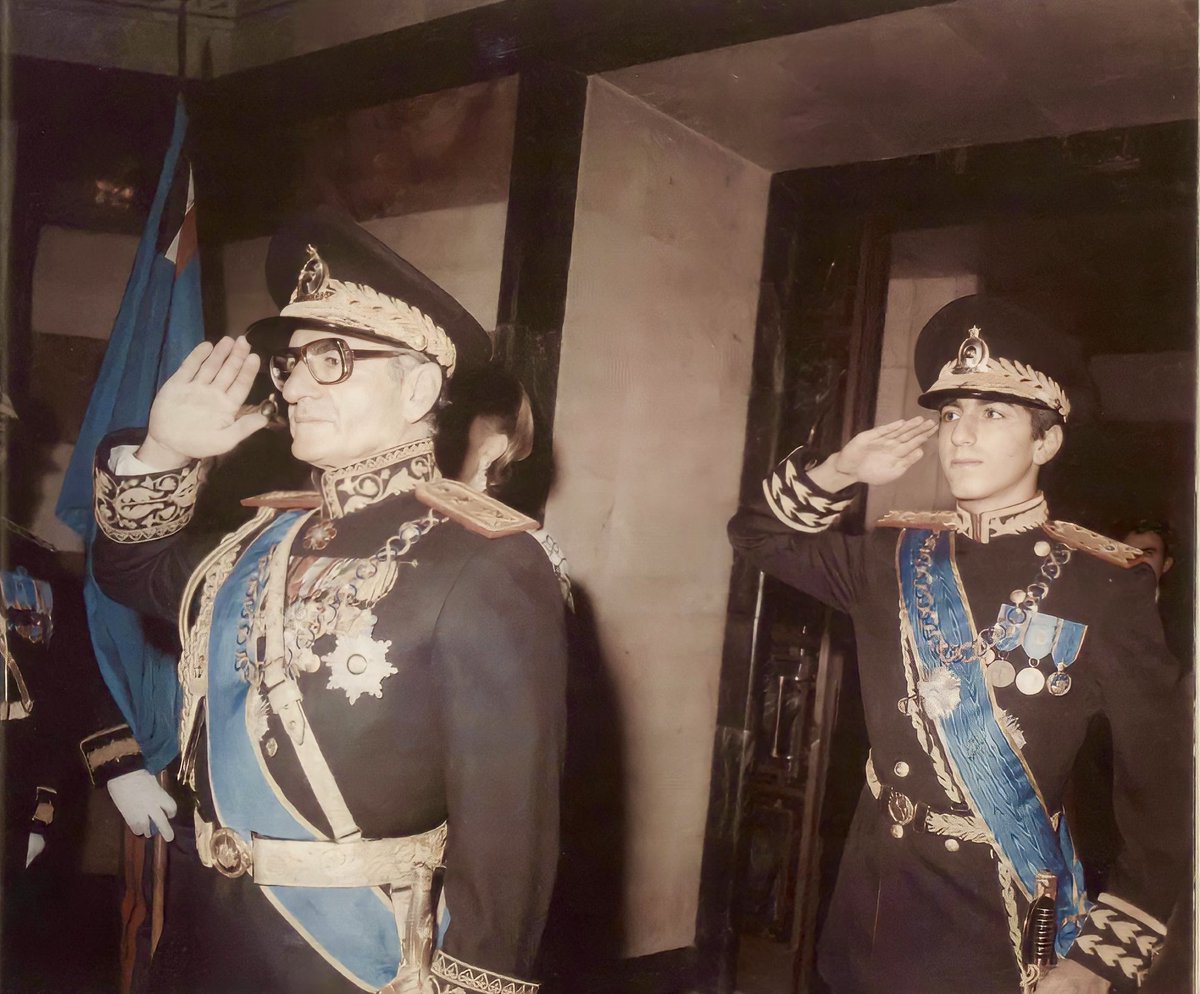 Historical photograph 32